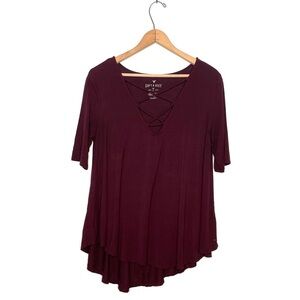 American Eagle | Burgundy Soft & Sexy T